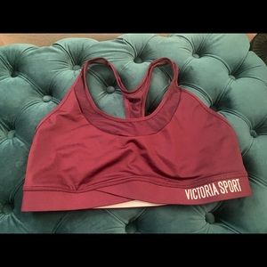 Victoria’s Secret sports bra new maroon xl